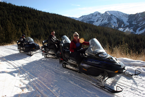 Taos Snowmobile Rides